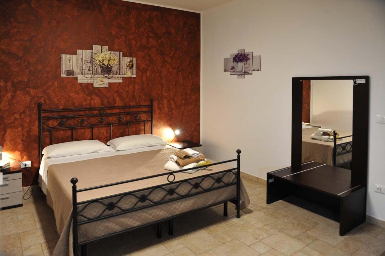 Agriturismo Caranna 토레 라필로 외부 사진